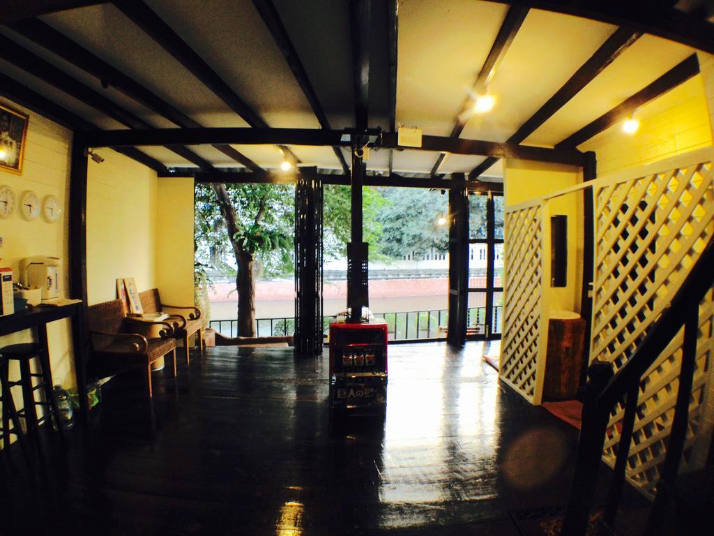 Viman Guesthouse Бангкок Экстерьер фото