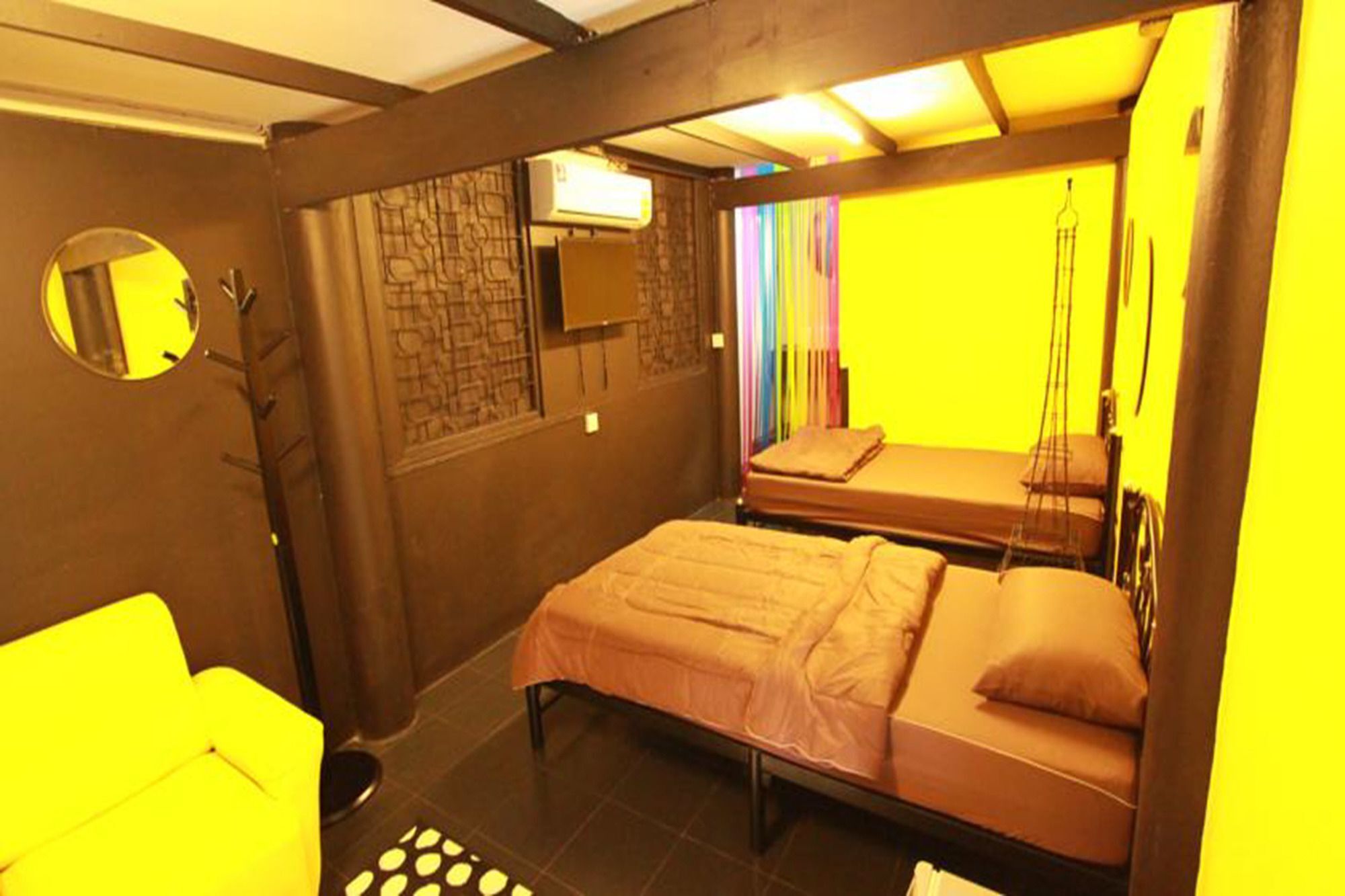 Viman Guesthouse Бангкок Экстерьер фото